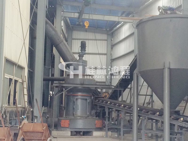 銅礦磨粉機(jī)，雷蒙磨粉機(jī)